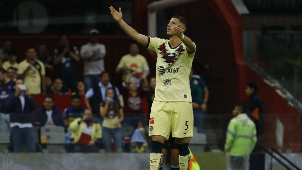 Guido, en un partido en el Azteca