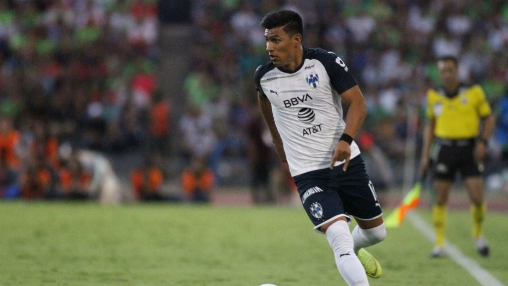 Jesús Gallardo, en un partido de Rayados