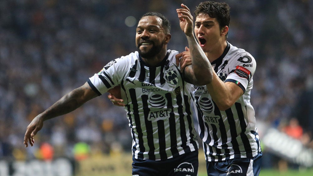 Dorlan Pabón celebra un gol en el Estadio BBVA