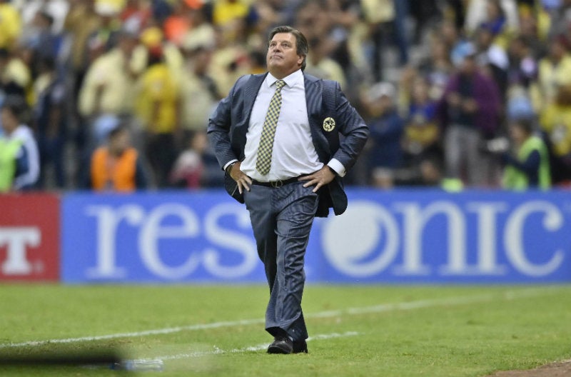 Miguel Herrera en el Estadio Azteca