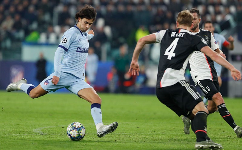 Joao Félix, en acción contra la Juventus