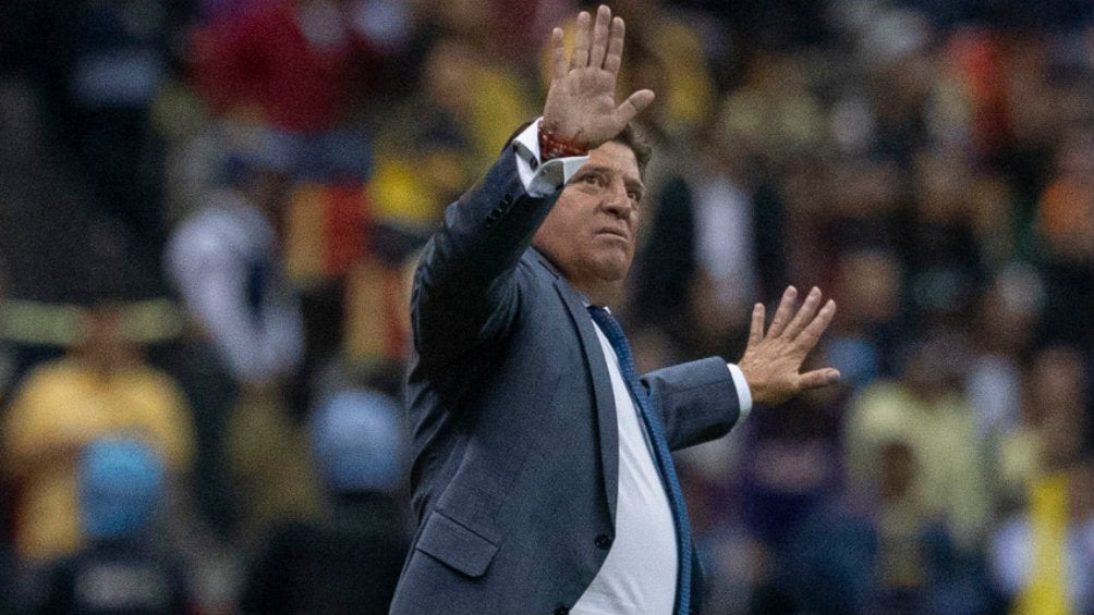 Miguel Herrera al final del duelo ante Tigres