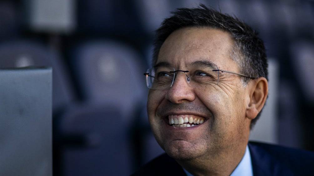 Josep Bartomeu durante una entrevista con The Associated Press en el estadio Camp Nou de Barcelona