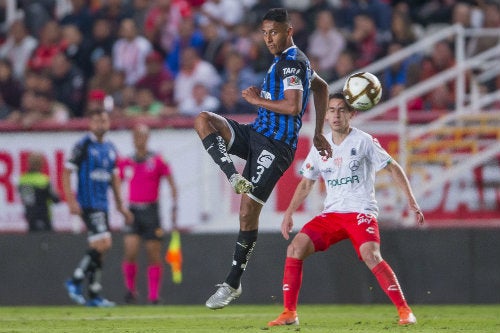 Luis Romo durante la Ida vs Necaxa