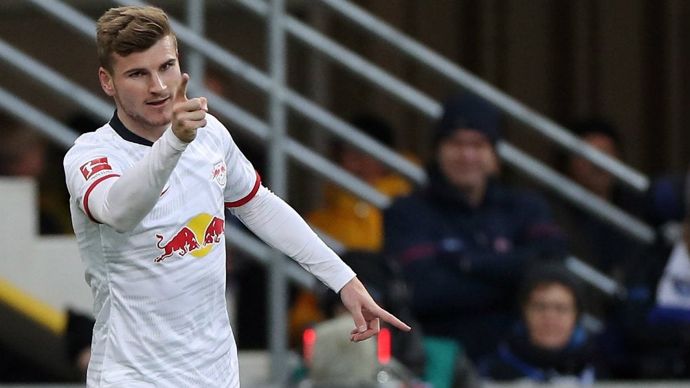 Timo Werner celebrando su anotación ante Padeburn