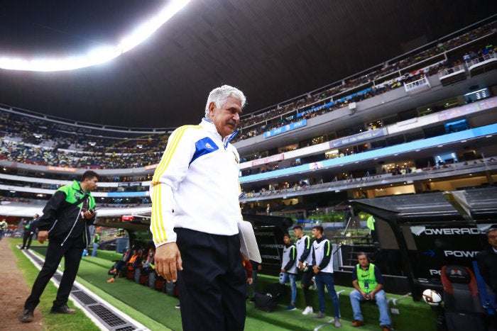 Ferretti, en el partido en el Azteca