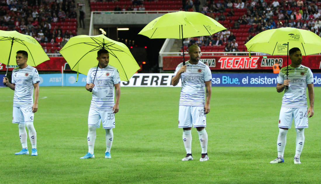 Jugadores de Veracruz previo al partido contra Chivas