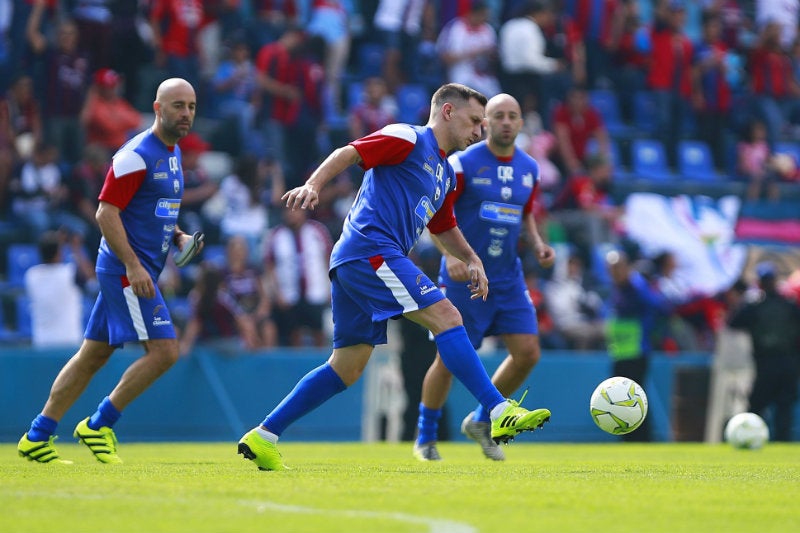 Chaco Giménez en partido de leyendas