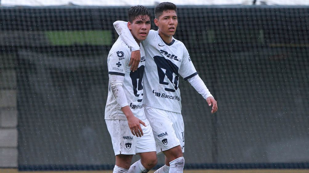 Jugadores de Pumas Sub 20 en un juego del A2019