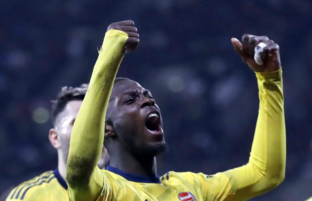 Nicolas Pepe festeja su anotación