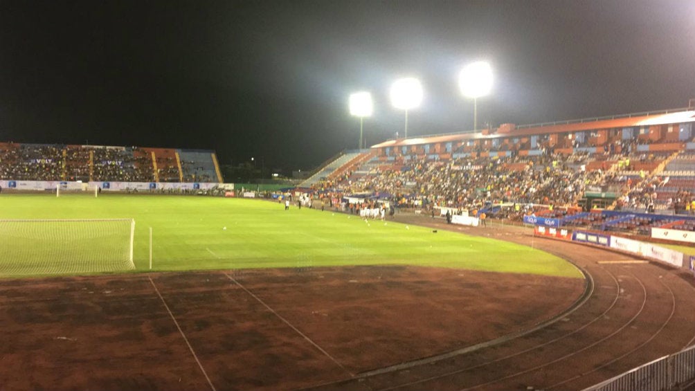 El Andrés Quintana Roo esperando por el juego de Ronaldinho