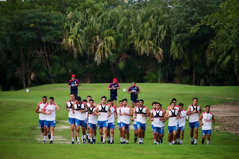 Chivas en pretemporada en Cancún