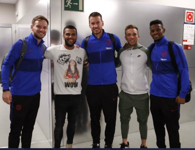 Rakitic, Alves, Neto, Arthur y Semedo en la Ciudad Deportiva de Barcelona 