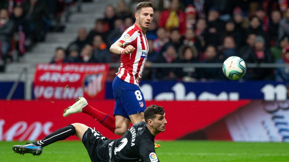 Saúl Ñíguez venció a Sergio Herrera para el segundo gol