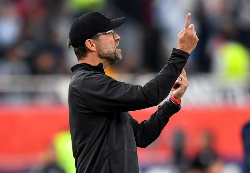 Klopp dirigiendo a Liverpool en Mundial de Clubes