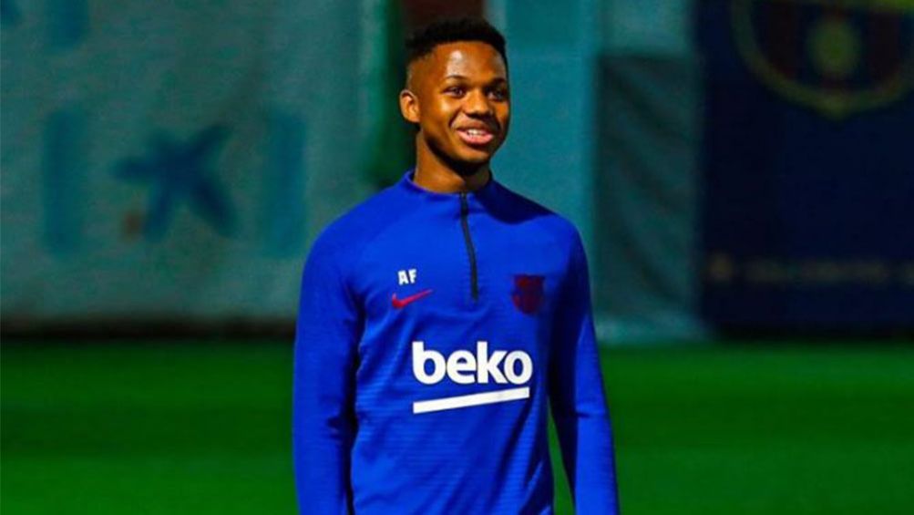 Ansu Fati en un entrenamiento con el Barcelona