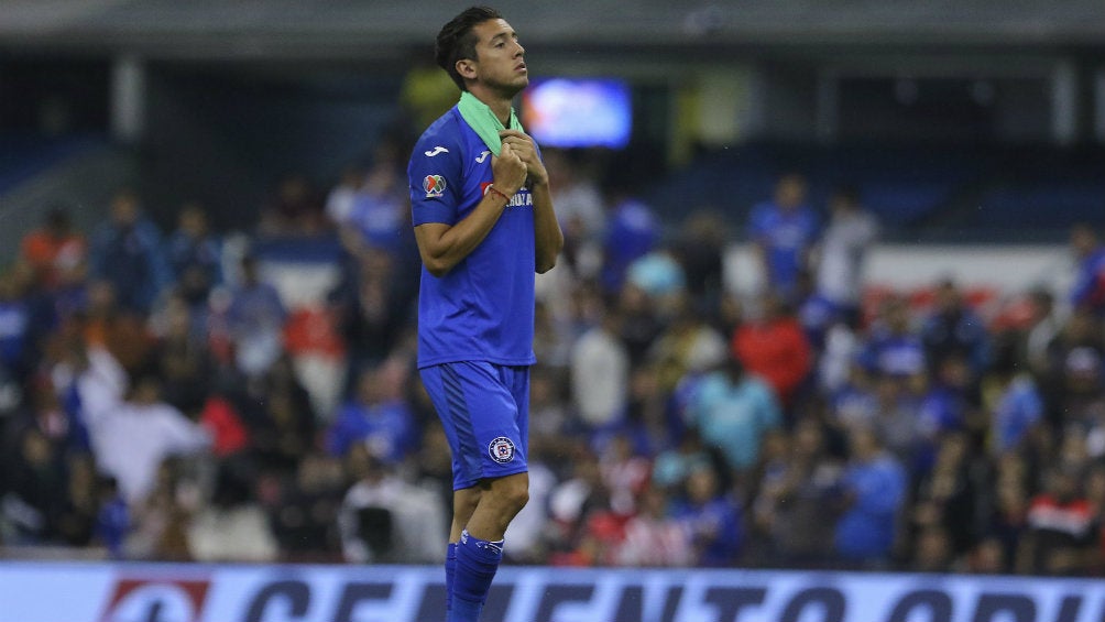 Javier Salas, jugando con Cruz Azul