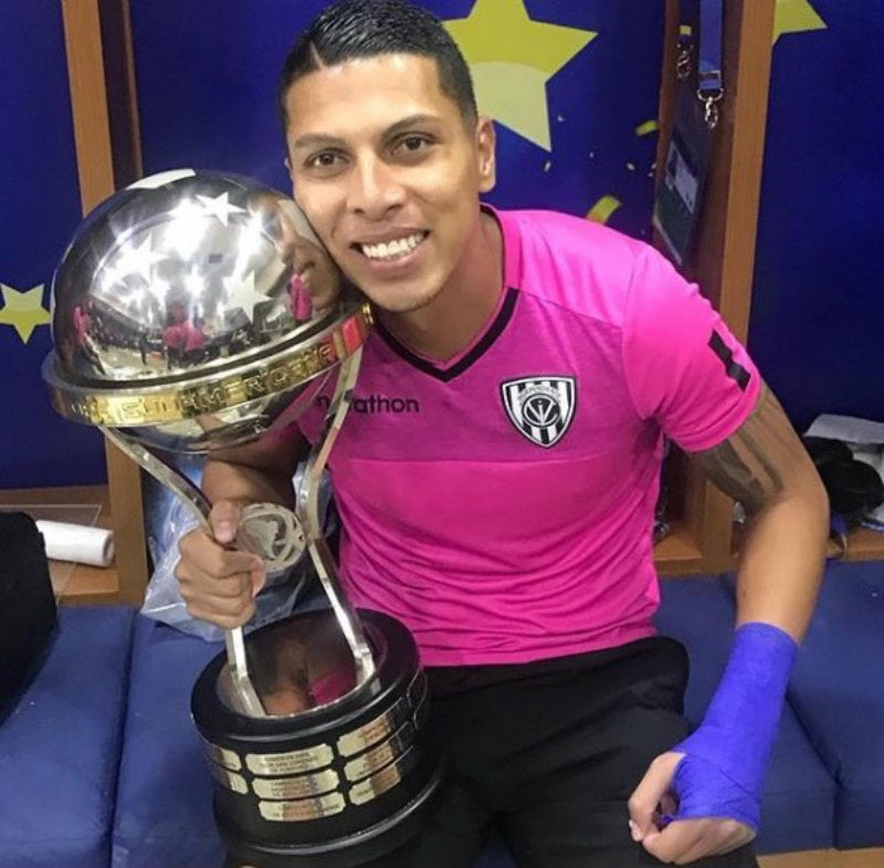 Luis Fernando León Campeón de Copa Sudamericana con Independiente del Vale