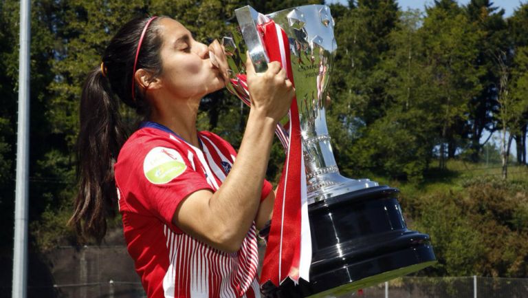 Kenti Robles tras conquistar el título de la Liga de España