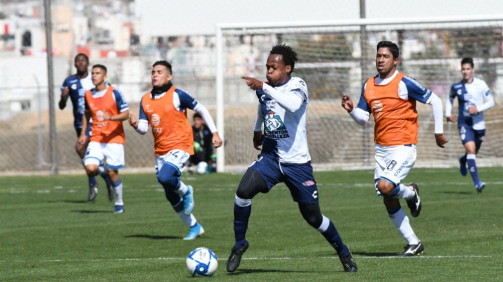 Acción en el Pachuca 4-1 Puebla