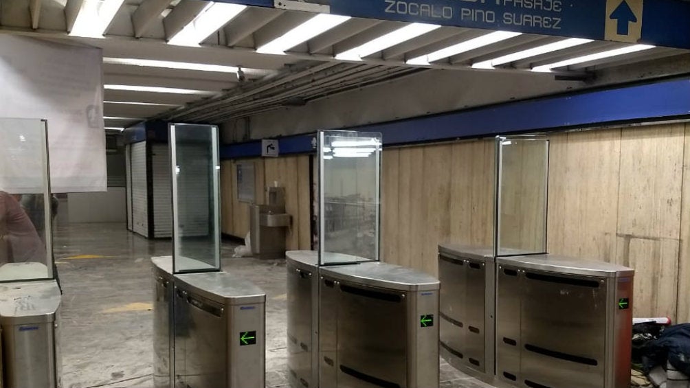 Los nuevos torniquetes en el Metro Zócalo