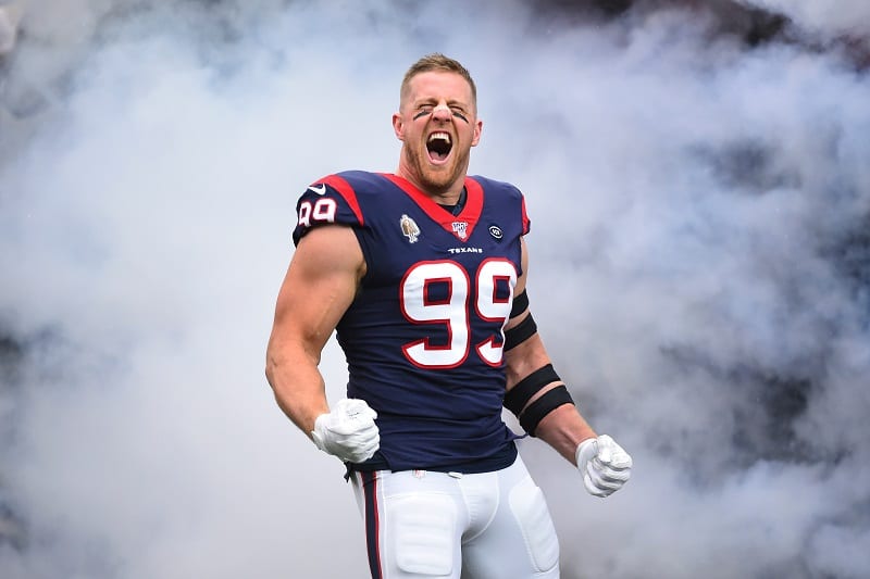 J.J. Watt sale en su presentación con Texans