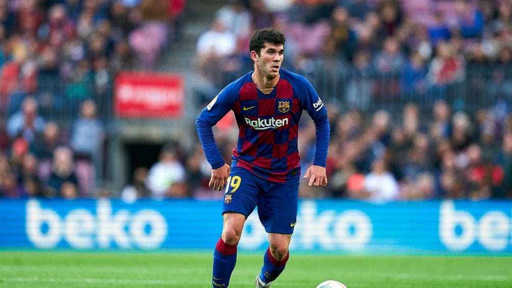 Carles Aleñá durante un partido con el Barcelona