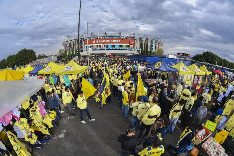 Aficionados del América previo al partido