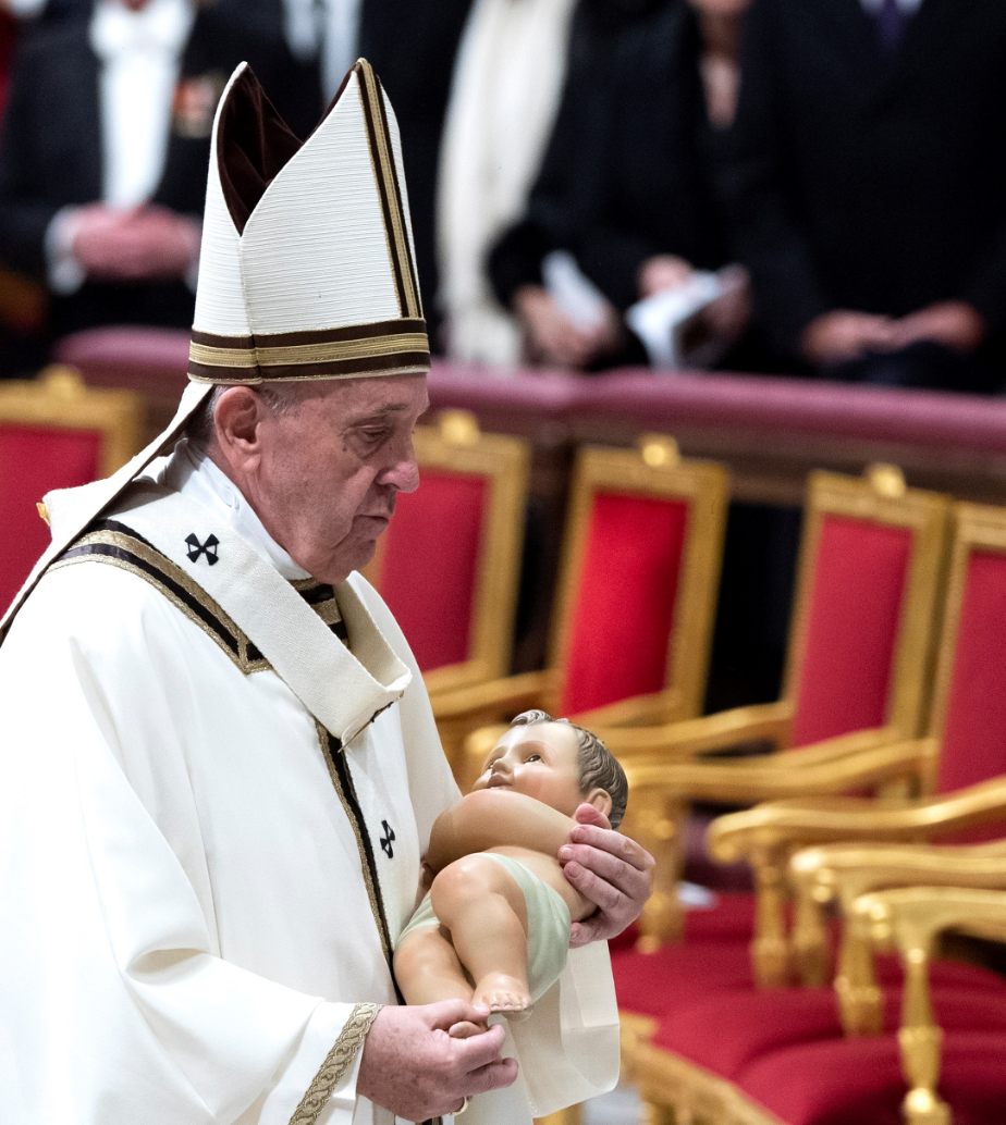 Papa Francisco en la basílica de San Pedro