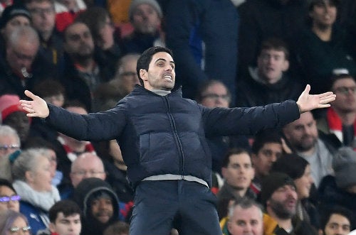 Mikel Arteta durante el partido entre Arsenal y Manchester United