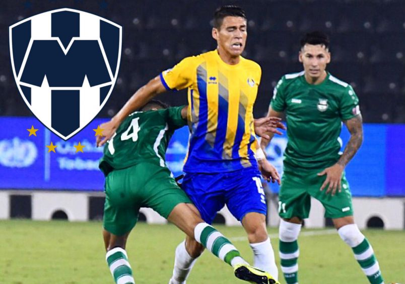 Héctor Moreno en juego con el Al Gharafa ante el Al-Ahly