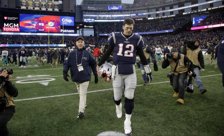 Tom Brady después del partido entre Patriots y Dolphins