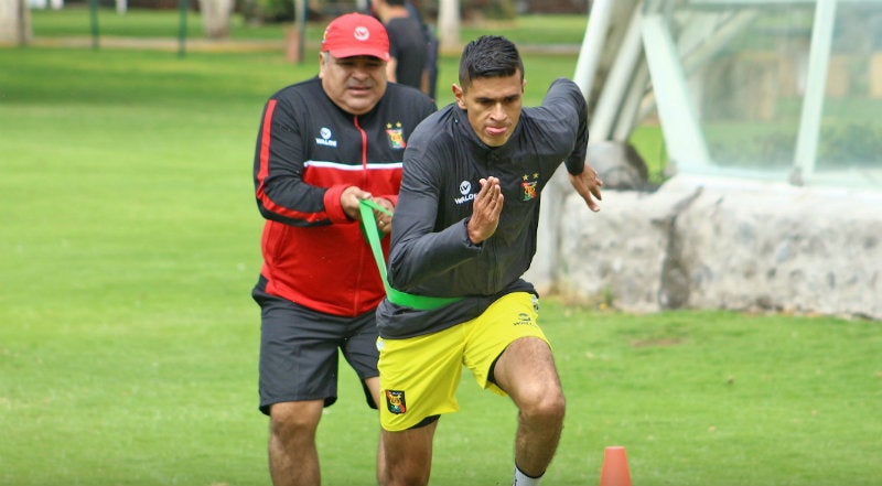 Othoniel Arce en entrenamiento con el Melgar