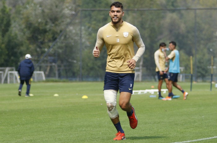 Freire, en un entrenamiento de Pumas