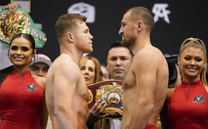 Canelo Álvarez contra Kovalev 