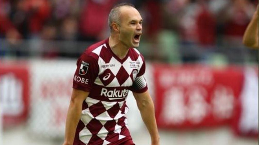 Andrés Iniesta, en un juego con el Vissel Kobe