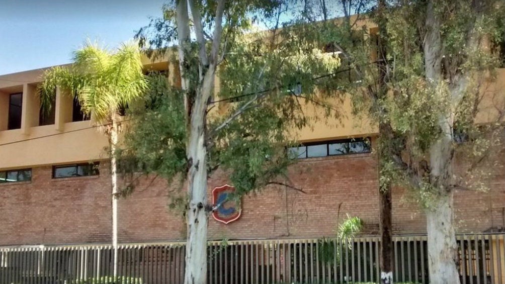 Fachada del Colegio Cervantes en Torreón, Coahuila