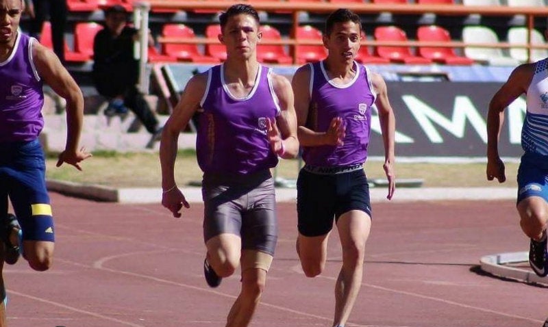 El atleta chihuahuense durante una carrera