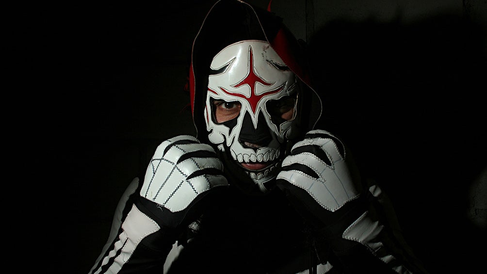 La Parka posando para la lente de RÉCORD