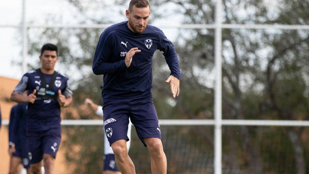 Vincent Janssen, durante los entrenamientos