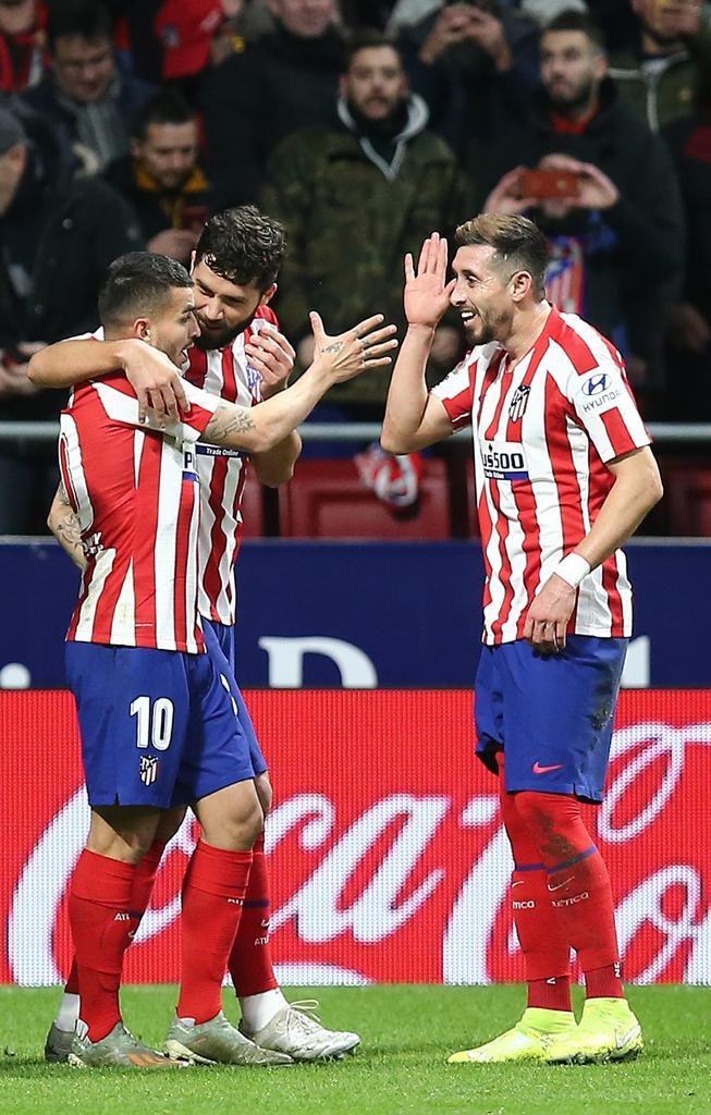 Héctor Herrera durante un partido con Atlético de Madrid