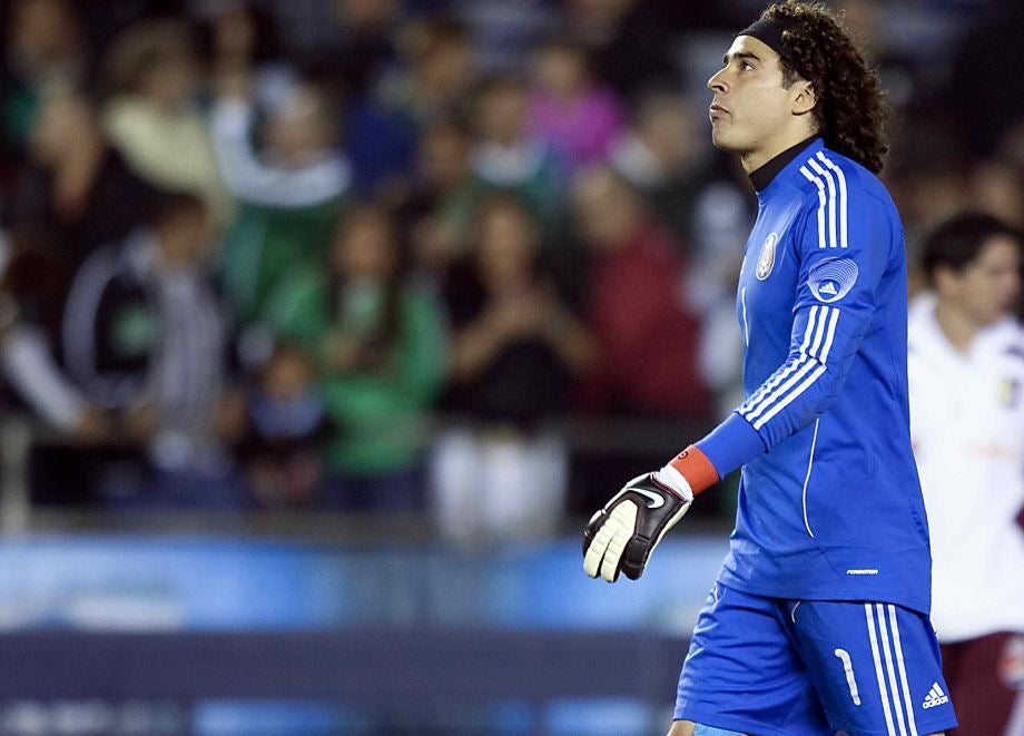 Ochoa se lamenta tras juego del Tri