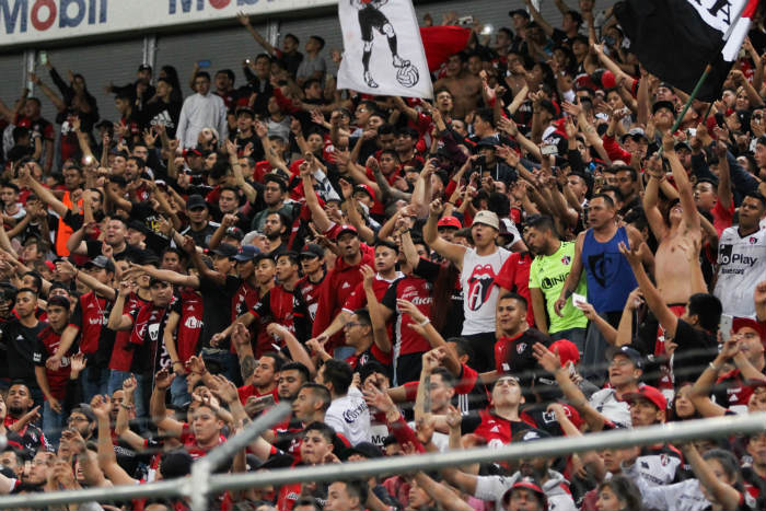 Afición del Atlas en el Jalisco