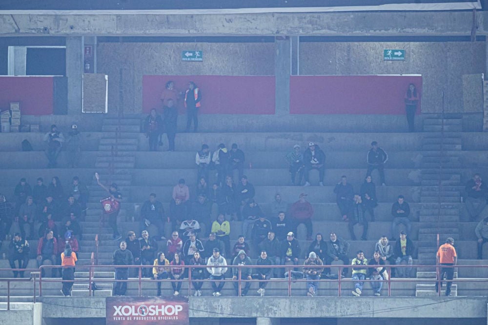 Afición de Xolos en la ampliación del Estadio Caliente