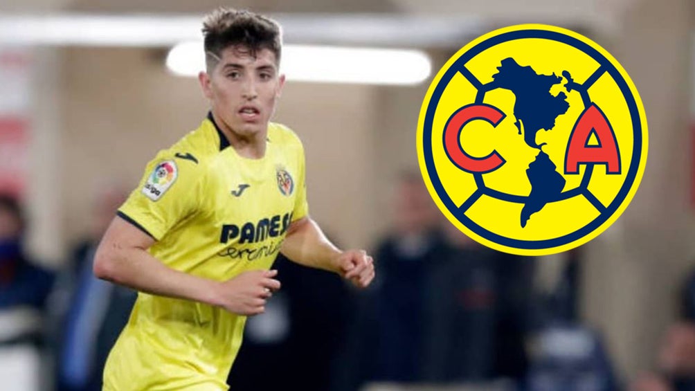 Santiago Cáseres, en un juego con el Villarreal