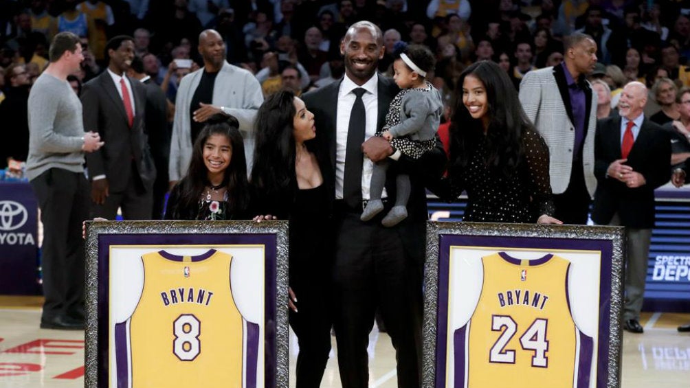 Kobe Bryant será homenajeado en el juego de Lakers