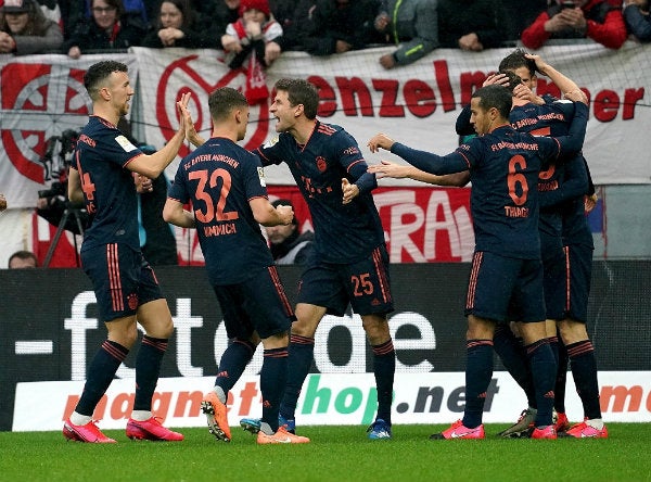 Jugadores del Bayern Munich celebrando una anotación