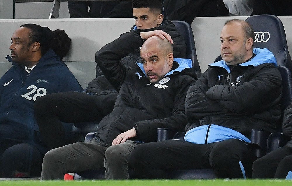 Pep Guardiola durante un partido del Manchester City