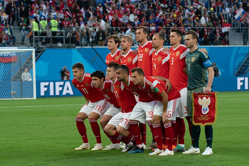 Jugadores rusos, previo a un partido de la Copa del Mundo de 2018