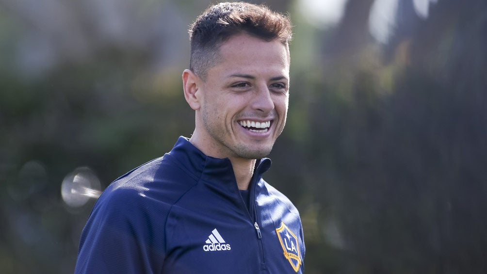 Chicharito tras su presentación con el Galaxy 